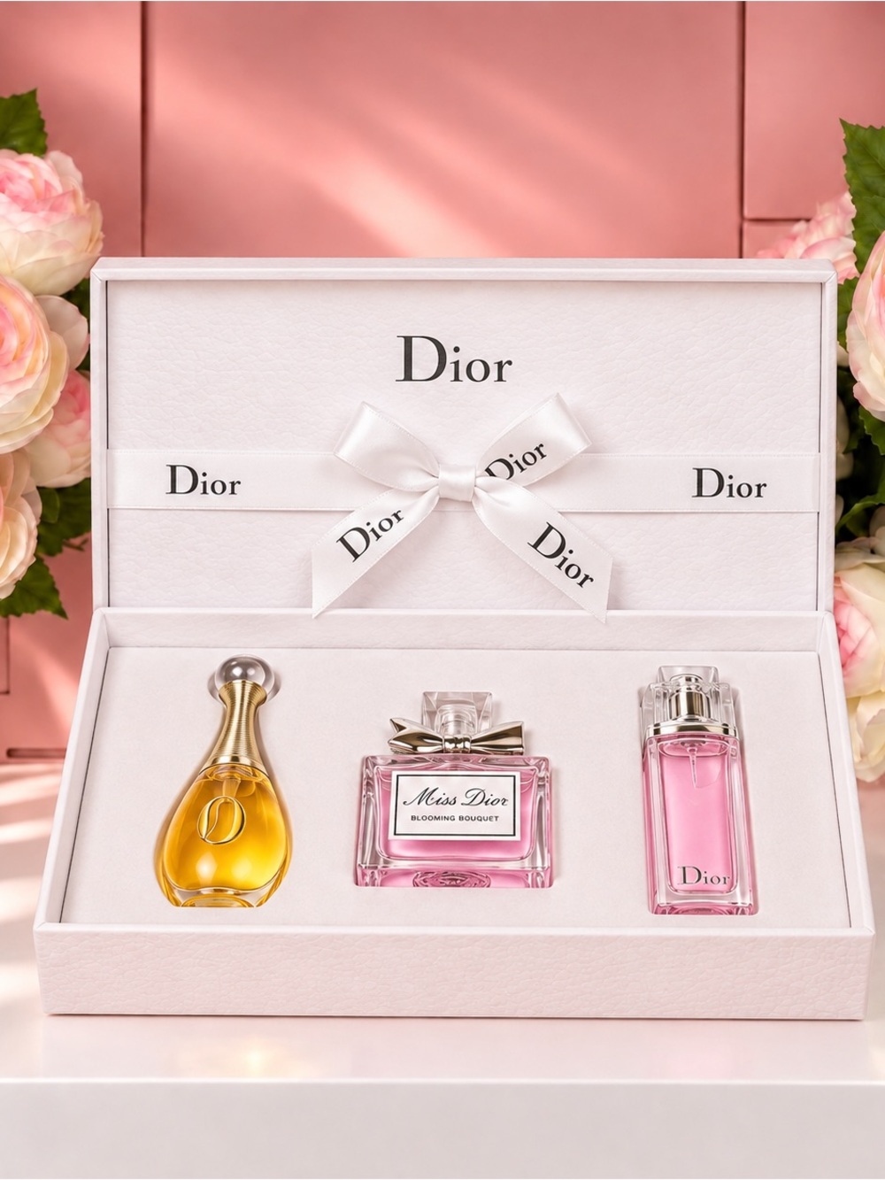 Dior Mini Perfume Gift Set – 3 x 5ml Travel Size Fragrances 🌸 - Picture 1 of 4
